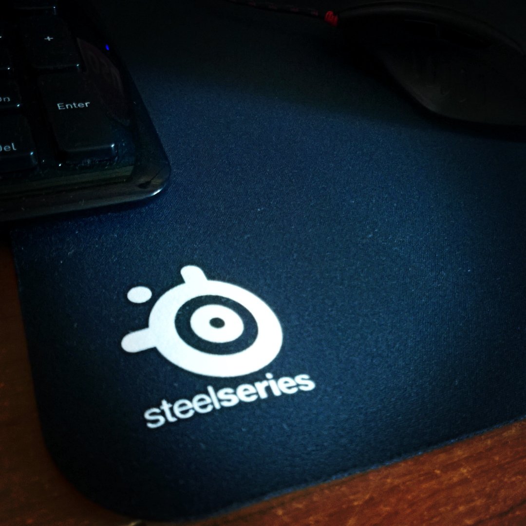 Professional Quality Gaming Mousepads and Surfaces SteelSeries