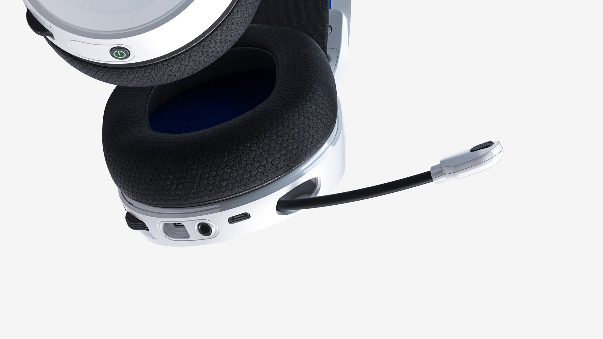 Bottom of the Arctis 7P headset showing the lower controls and the extended microphone