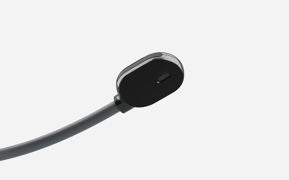 https://media.steelseriescdn.com/thumbs/filer_public/e4/e4/e4e447ea-b331-40a3-b181-cc9d12518bad/arctis_mic_inside_001.jpg__952x800_q85_crop-scale_optimize_subsampling-2.jpg